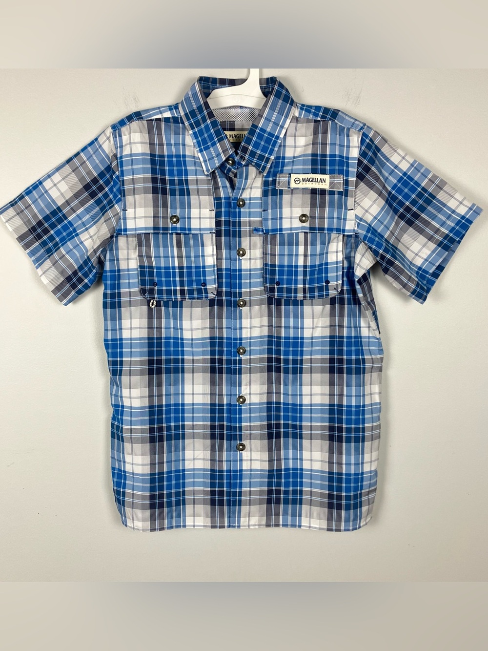 Magellan Outdoors Aransas Pass Youth Boys M Fish Gear Fishing Shirt Plaid Blue